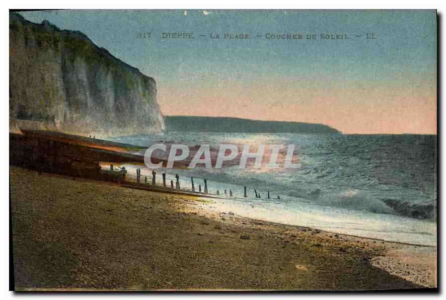 CPA Dieppe La Plage Coucher de Soleil 