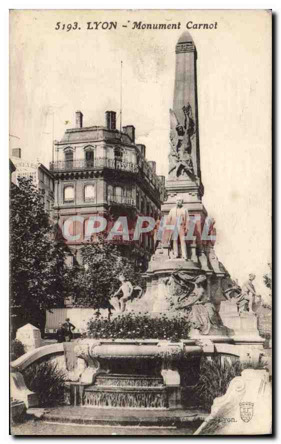 CPA Lyon Monument Carnot 