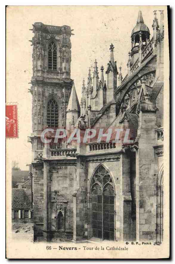 CPA Nevers Tour de la Cathedrale 