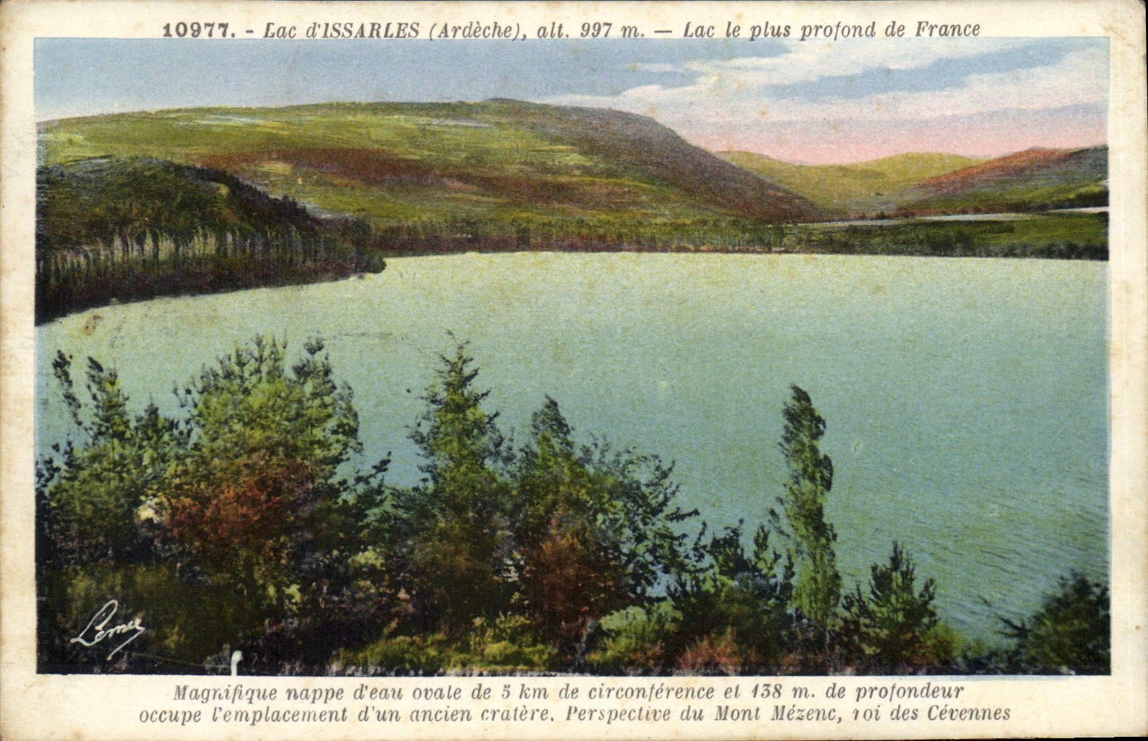 Lac d'Issarlès (Ardèche) — Lac le plus profond de France — Lomé, n° 10977