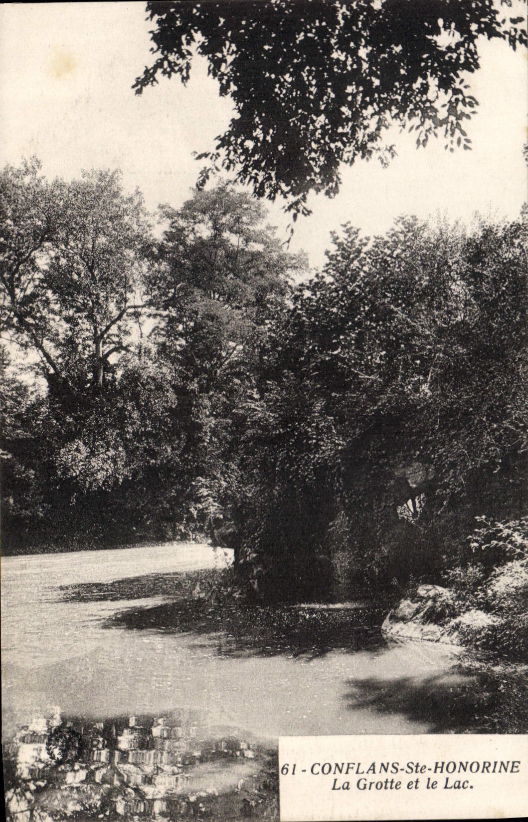 CPA Conflans Ste Honorine La Grotte et le Lac 