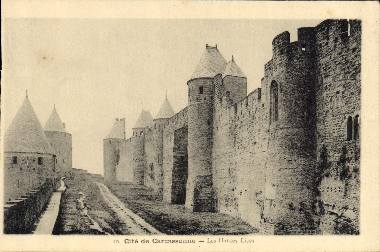 CPA Cite de Carcassonne Les Hautes Lices 