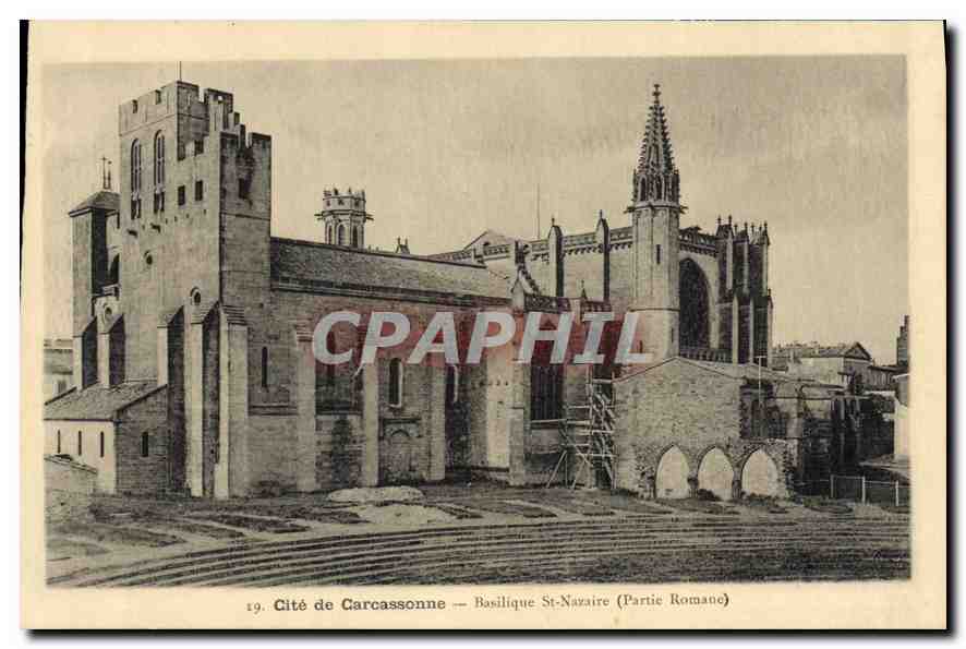 CPA Cite de Carcassonne Basilique de St Nazaire Partie Romane 