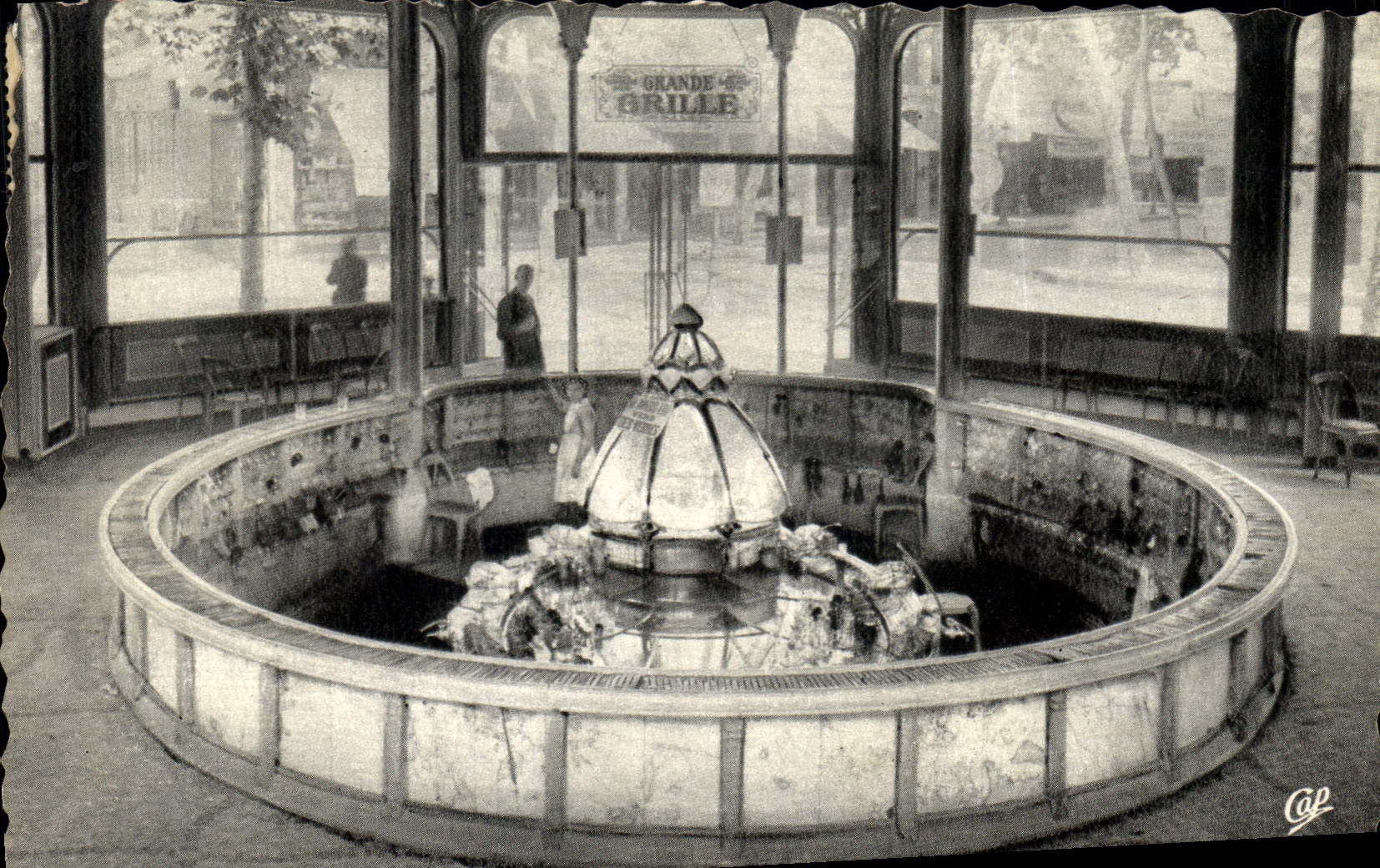 La Source Grande Grille — Vichy — Cap 120