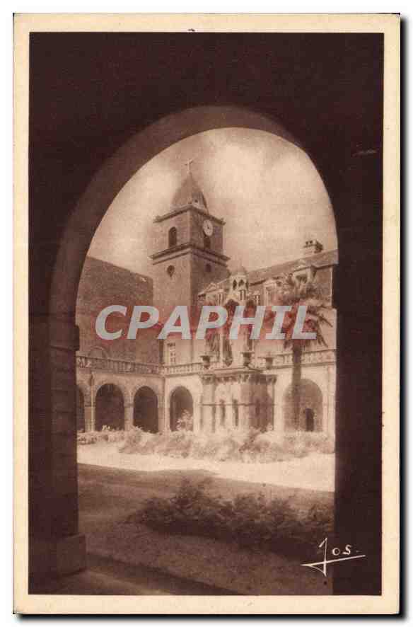 Abbaye Notre-Dame de Langonnet — Vieux clocher de granit — Le Deare, phot. Châteaulin