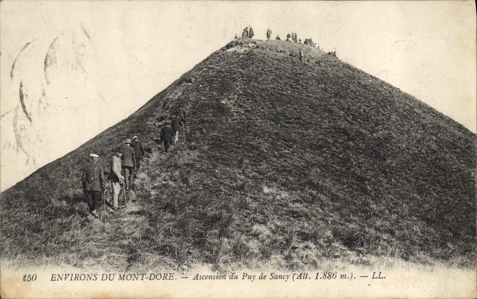 CPA Environs du Mont Dore Ascension du puy de Sancy 