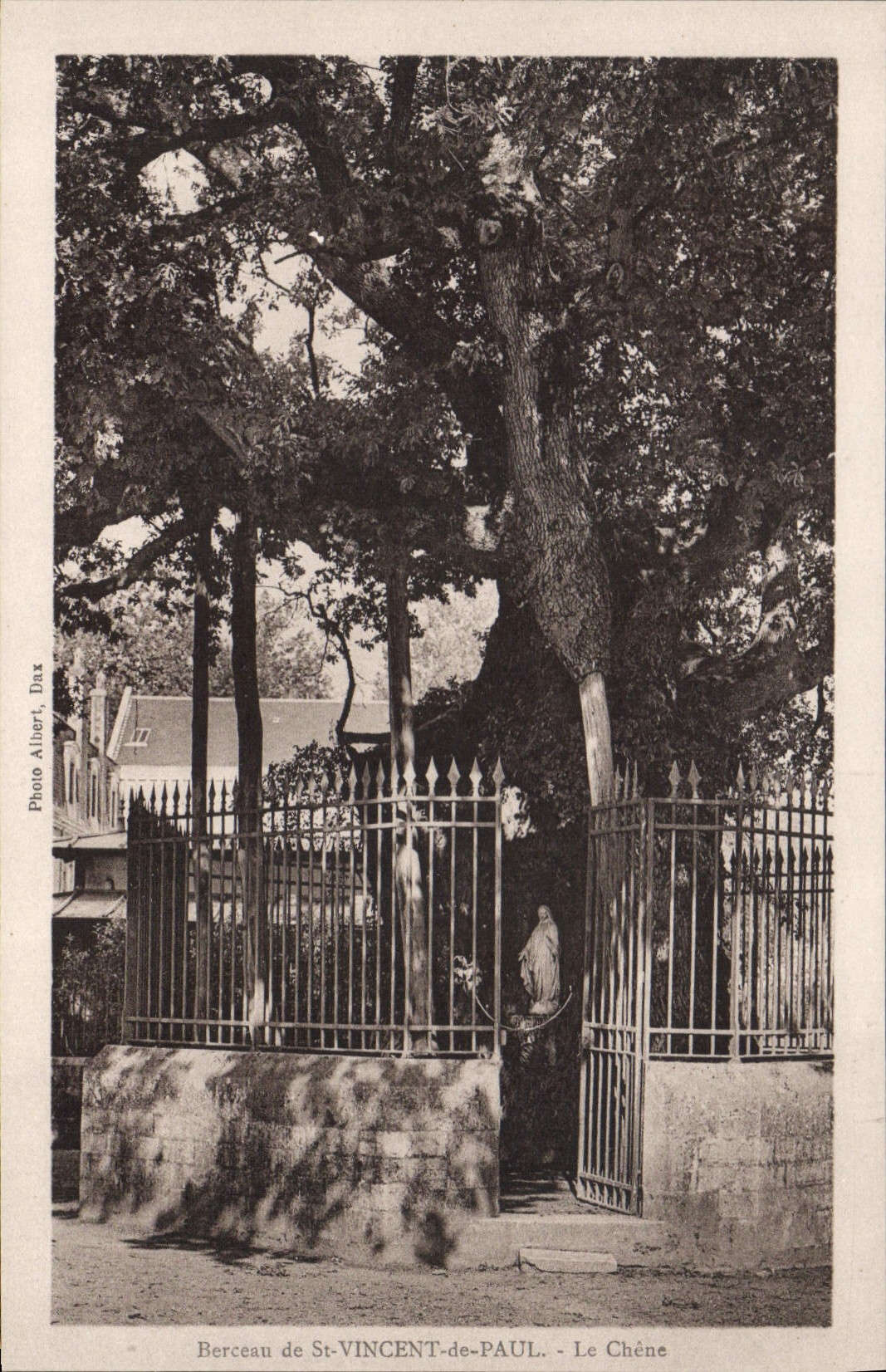 CPA Berceau de St Vincent de Paul le Chene 