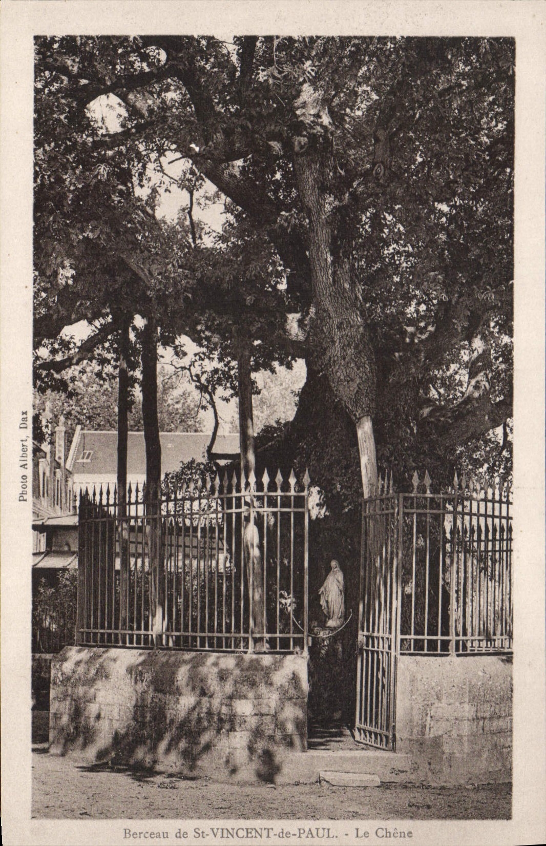 CPA Berceau de St Vincent de Paul le Chene 