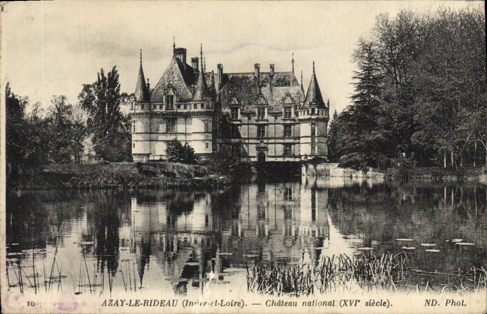 CPA Azay le Rideau Indre et Loire Chateau National XVI siecle 
