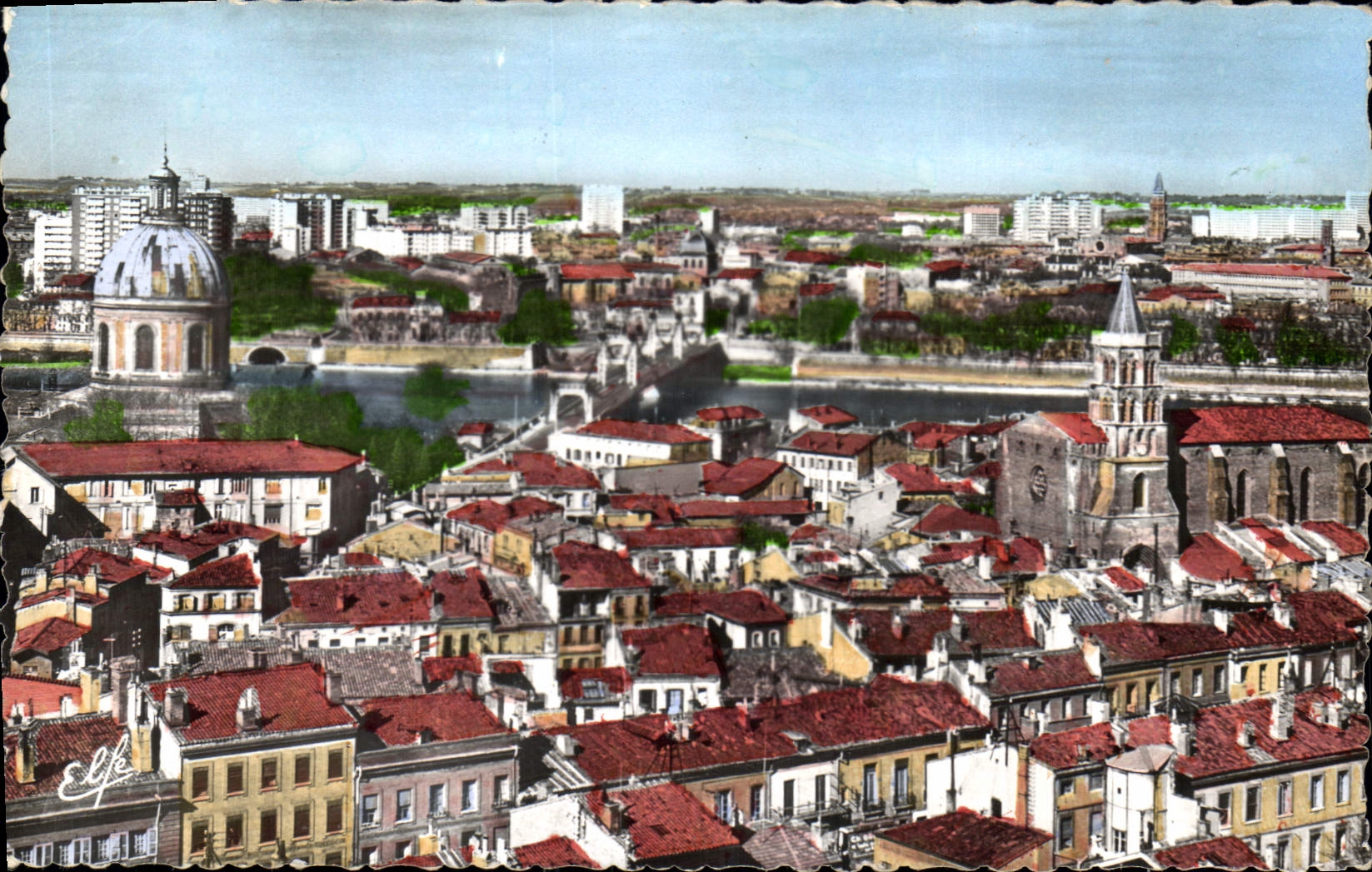CPA Toulouse la Ville Rose vue vers le centre dela Ville et les Nouveaux Buidings 