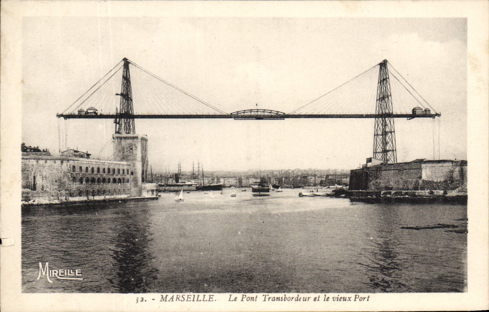 CPA Marseille le Pont Transbordeur et le Vieux Port 