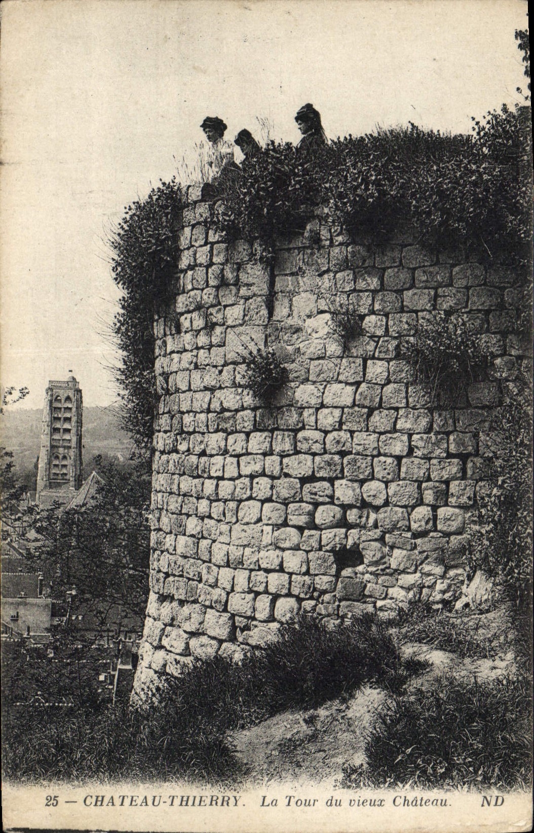 Château-Thierry — La Tour du vieux Château — ND