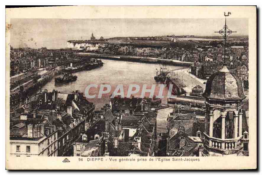 CPA Dieppe vue generale prise de l'Eglise Saint Jacques 