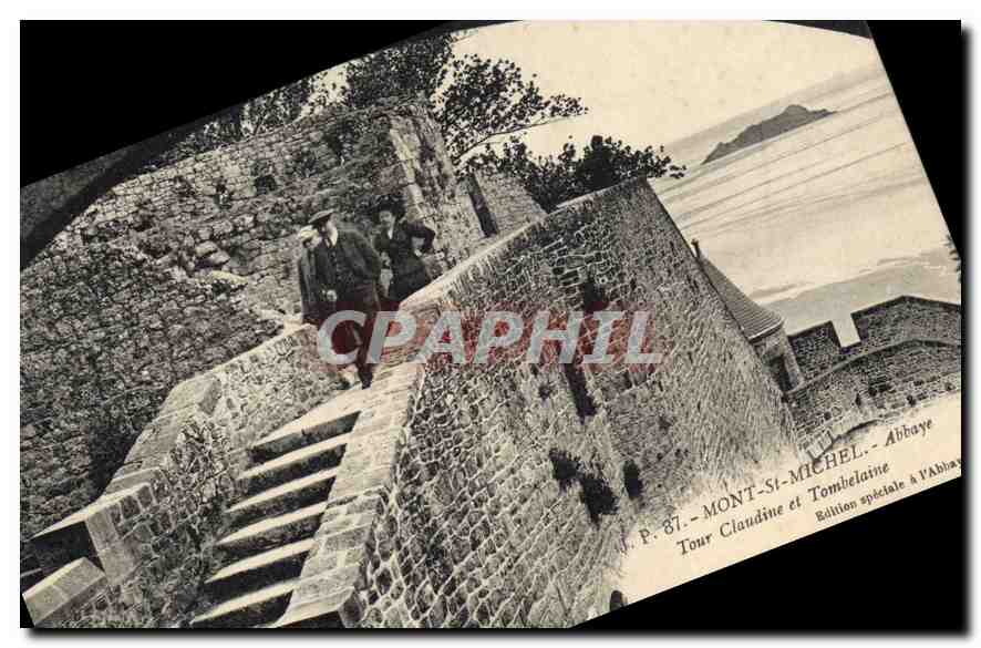 CPA Mont St Michel Abbay tour Claudine et Tombelaine 