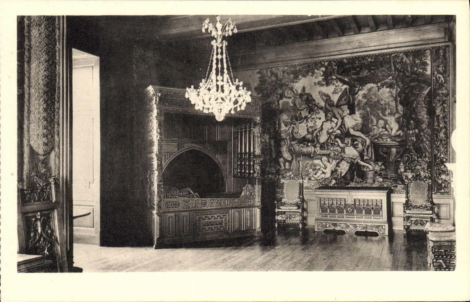 Chambre de Jeanne d'Albret — Château de Pau — Édition des Musées Nationaux