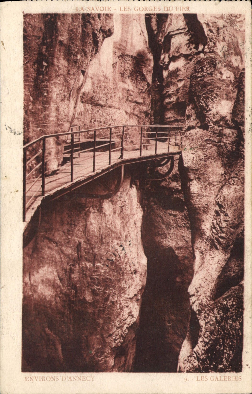 Les Gorges du Fier — Les Galeries — Éditeur : Cité Annecy, n°9
