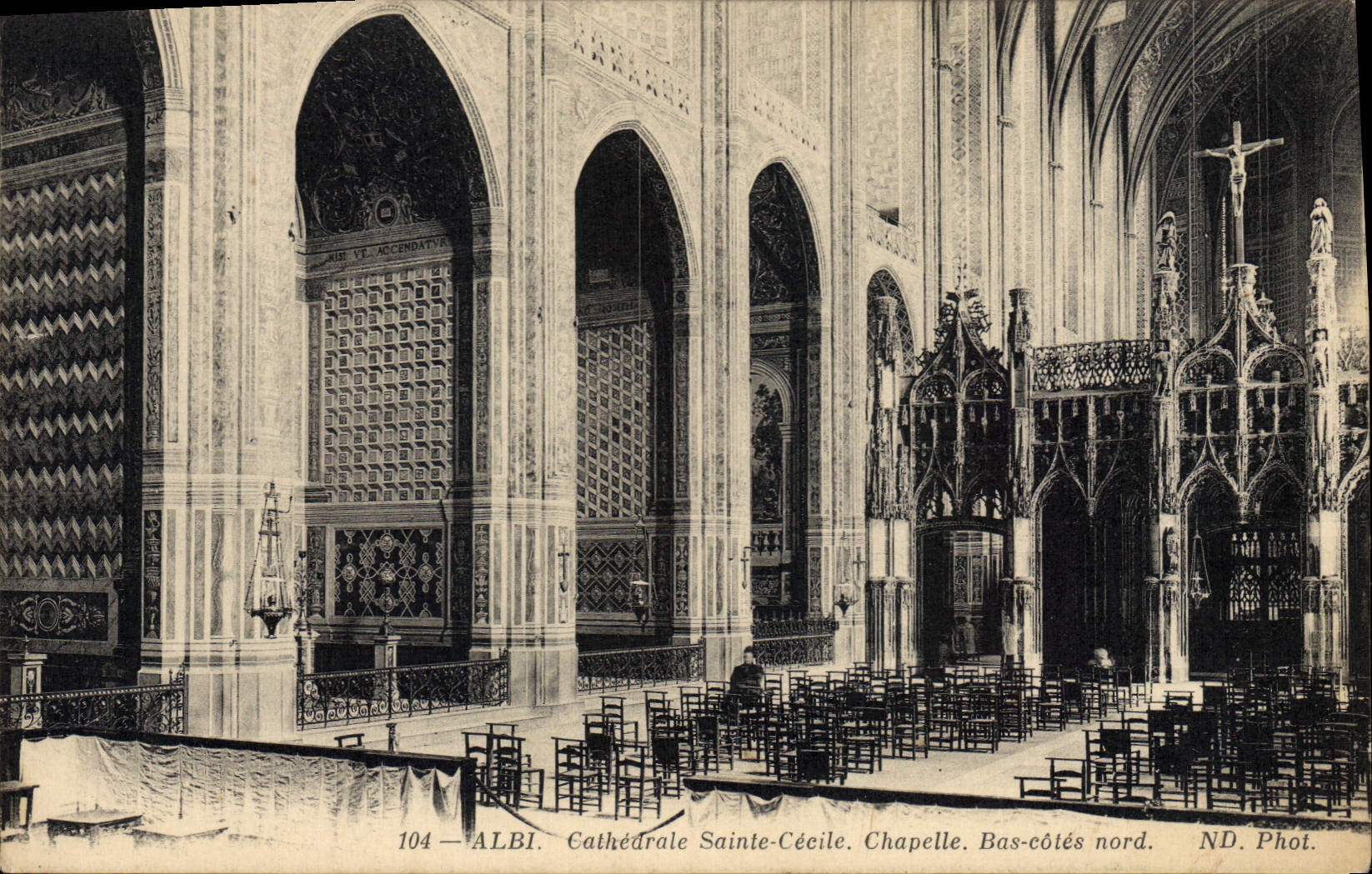Cathédrale Sainte-Cécile — Chapelle. Bas-côtés nord — ND. Phot.