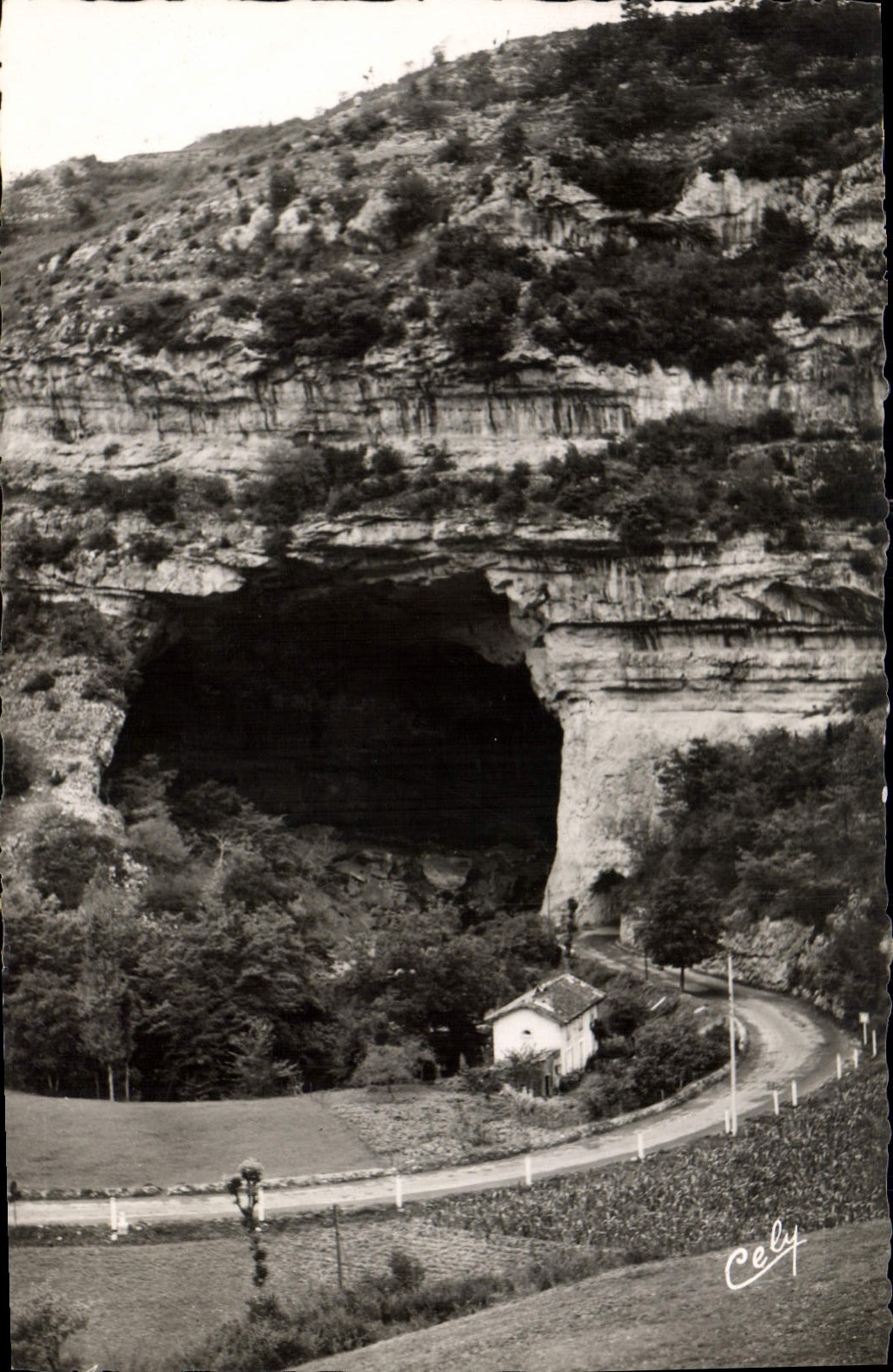 CPA Le Mas d'Azil Ariege La Grotte Vue Cote St Girons 