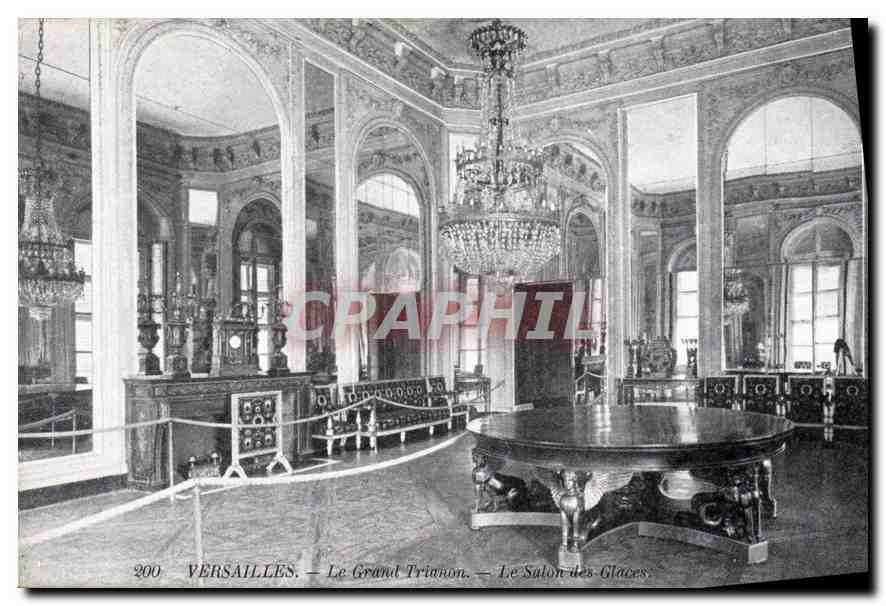 CPA Versailles Le Grand Trianon Le Salon des Glaces 