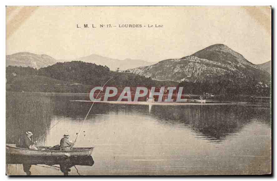 CPA Lourdes Le Lac Peche Pecheur