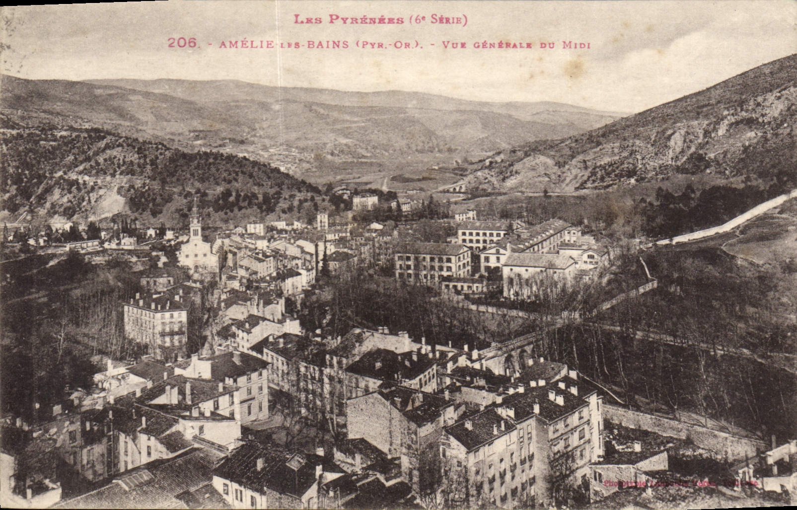 CPA Les Pyrenees Amelie les Bains Vue generale du Midi 