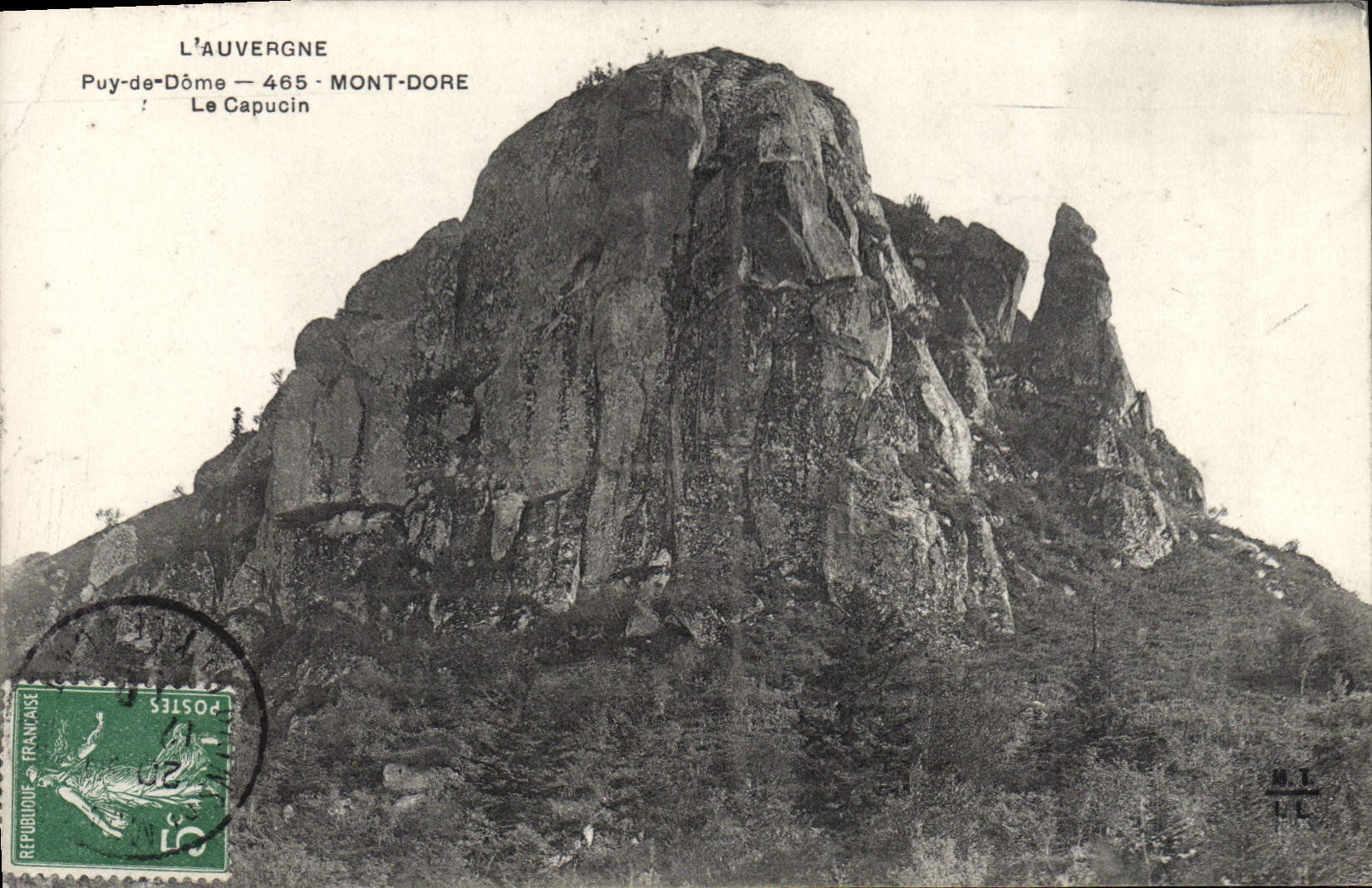 CPA l'Auvergne Puy de Dome Mont Dore Le Capucin 