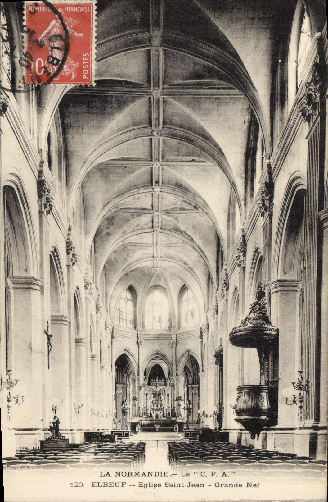 CPA La Normandie La CPA Elbeuf Eglise Saint Jean Grande Nef 