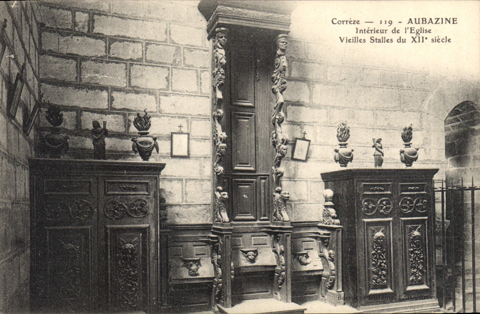 CPA Correze Aubazine Interieur de l'Eglise Vielles Stalles 