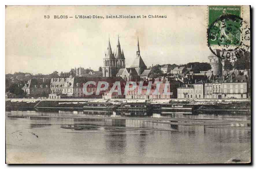 CPA Blois L'Hotel Dieu Saint Nicolas et le Chateau 