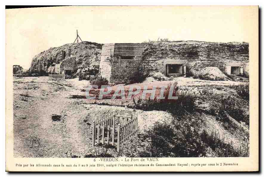 Verdun - Le Fort de Vaux — pris par les Allemands le 8-9 juin 1916, repris le 2 novembre