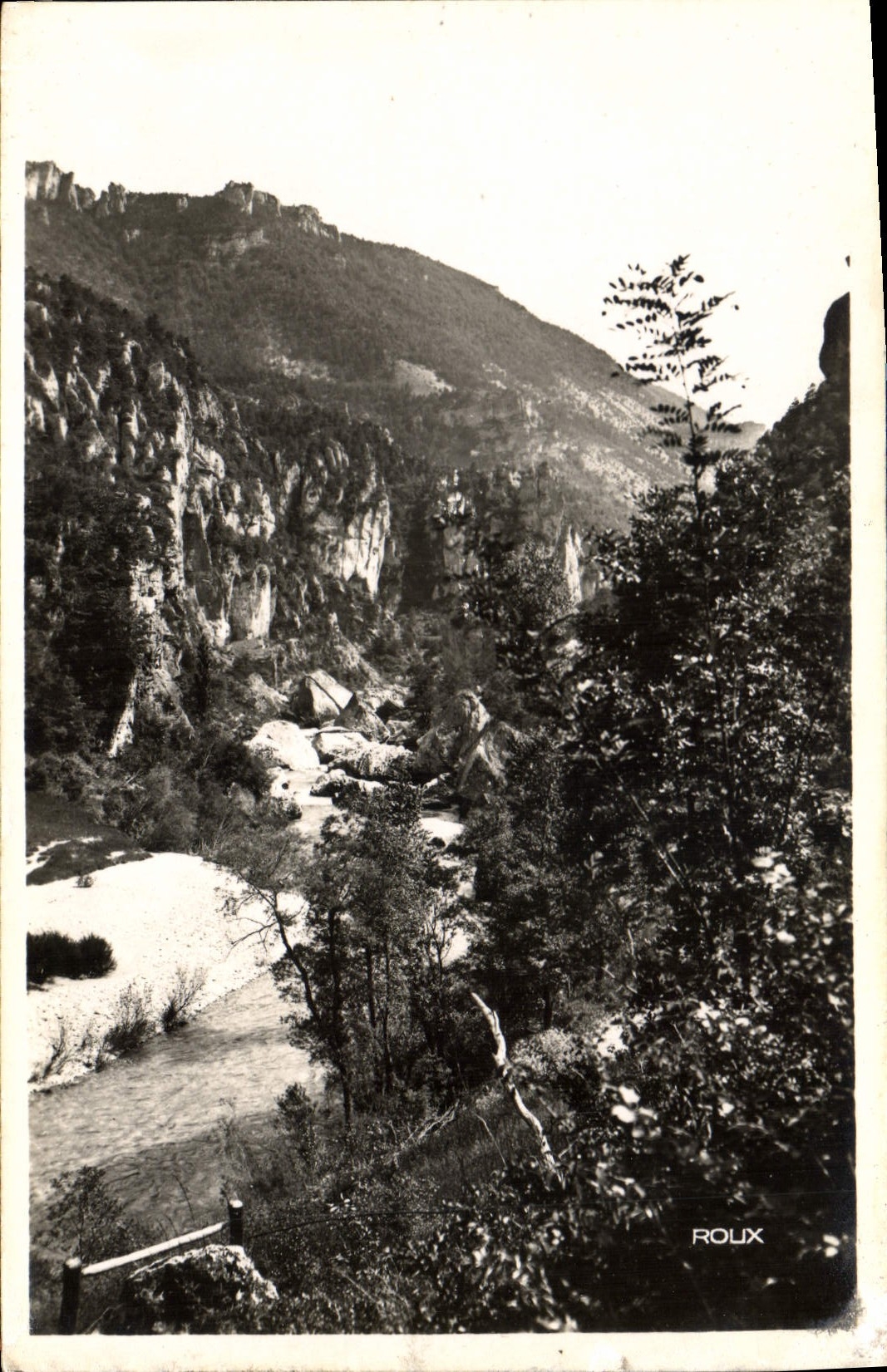 Gorges du Tarn — Le Pas de Souci — Édit. S. Roux, Mende
