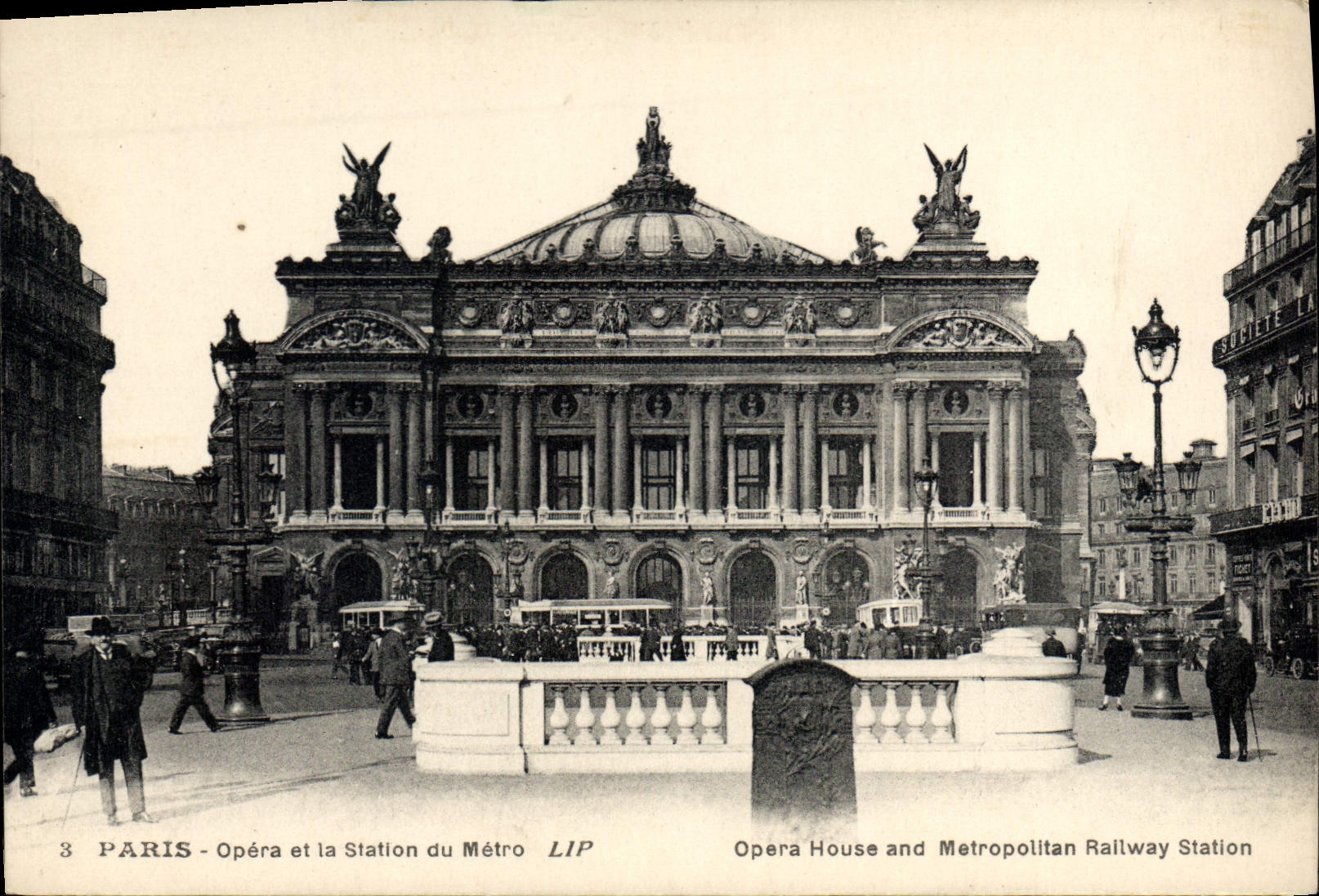 CPA Paris Opera et la Station du Metro 