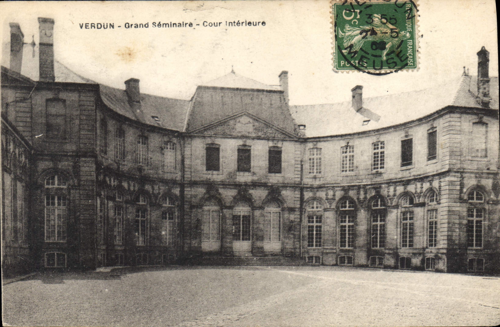 CPA Verdun Grand Seminaire Cour Interieure 