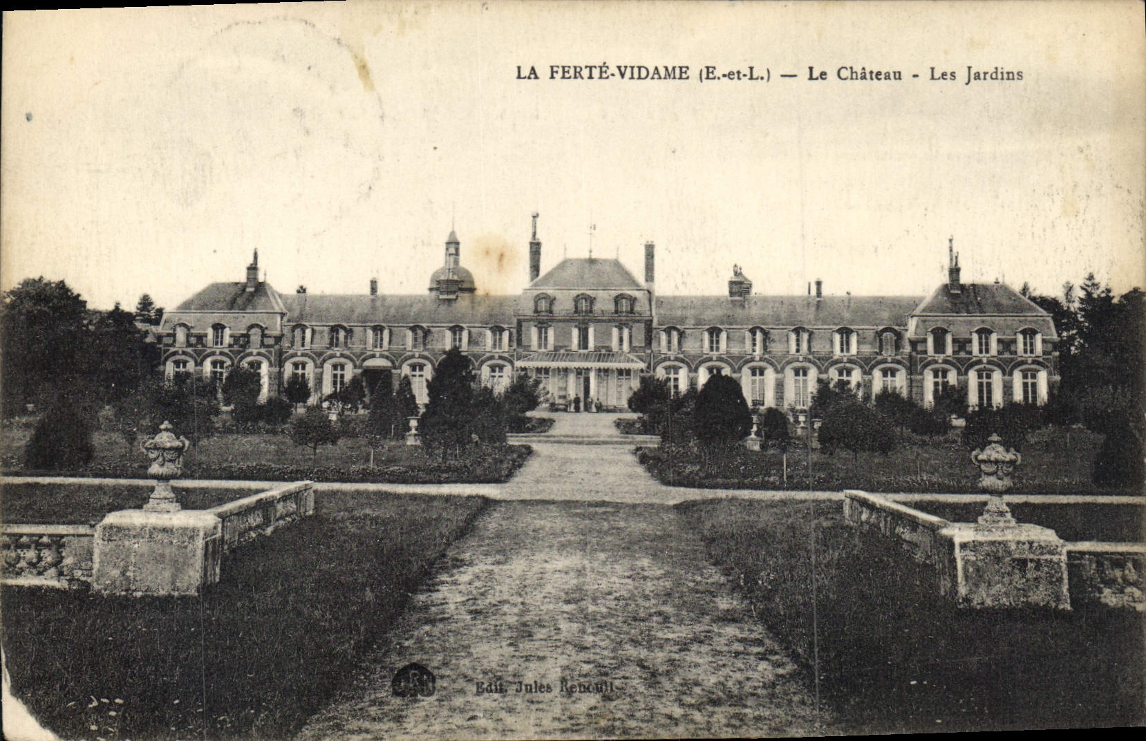 CPA La Ferte Vidame E et L le Chateau les Jardins 