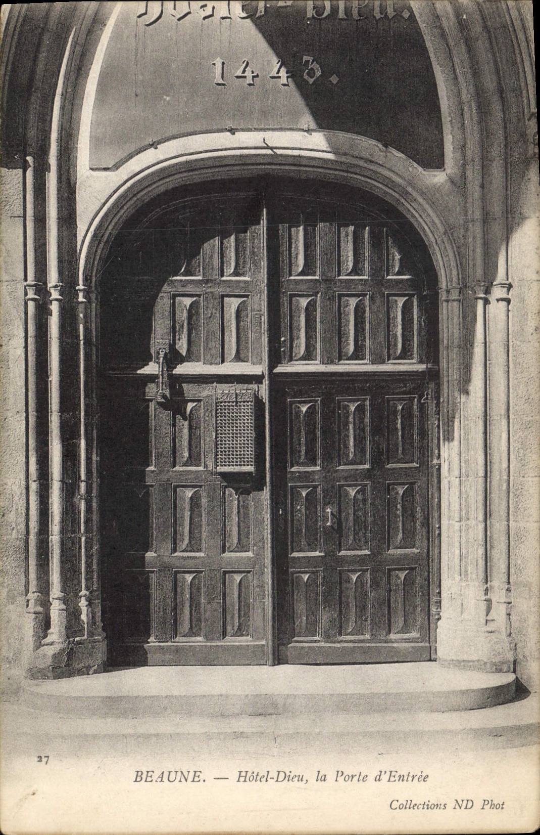 CPA Beaune Hotel Dieu La Porte d'Entree 