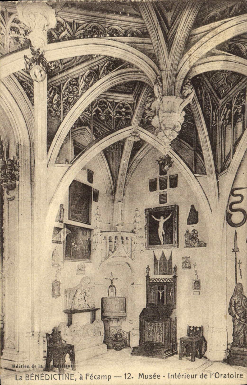 CPA La Benedictine a Fecamp Musee Interieur de l'Oratoire 