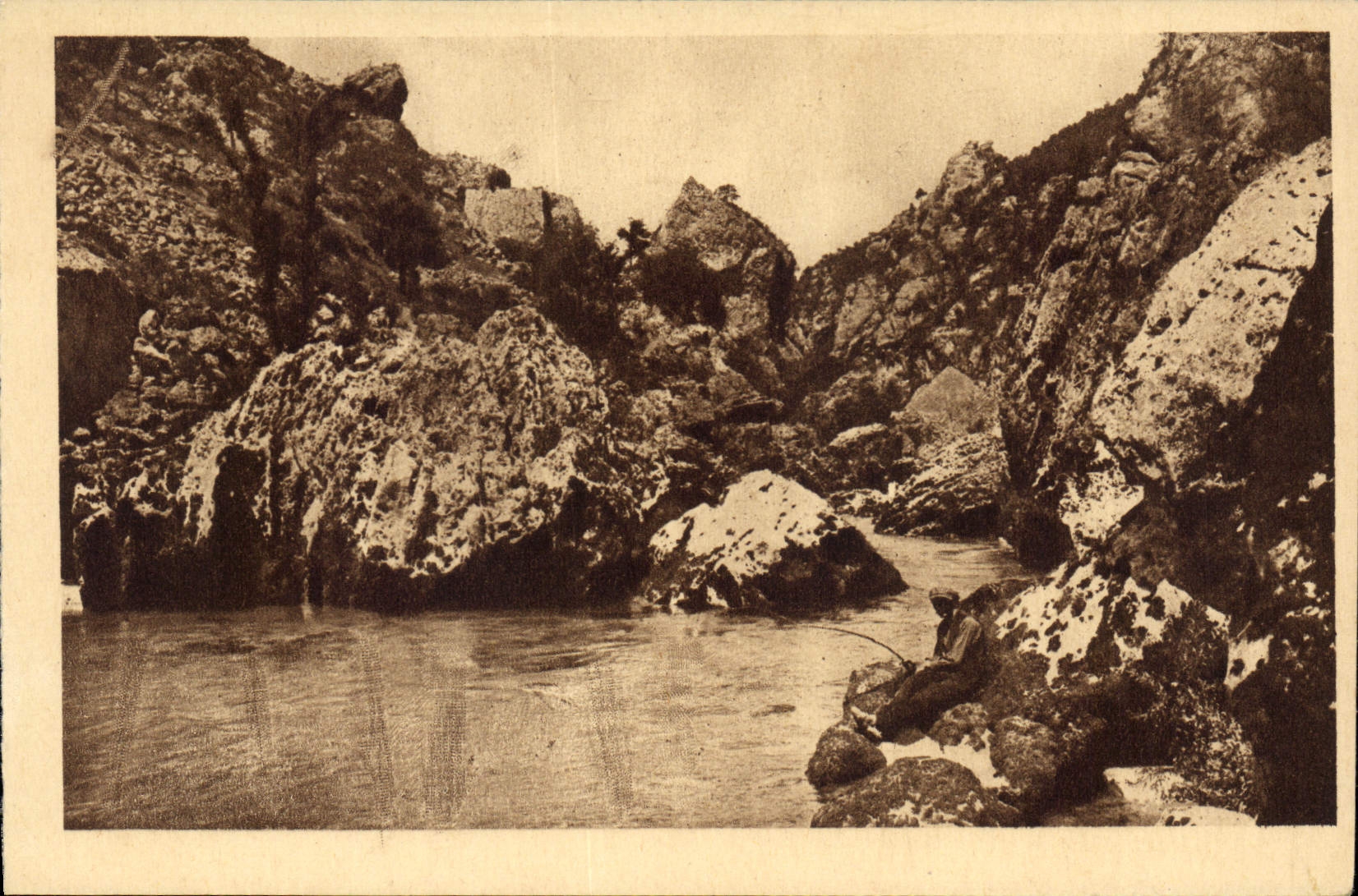 Les Gorges du Tarn — Chaos du Pas de Souci — Éditeur Lévy et Neurbin, Paris