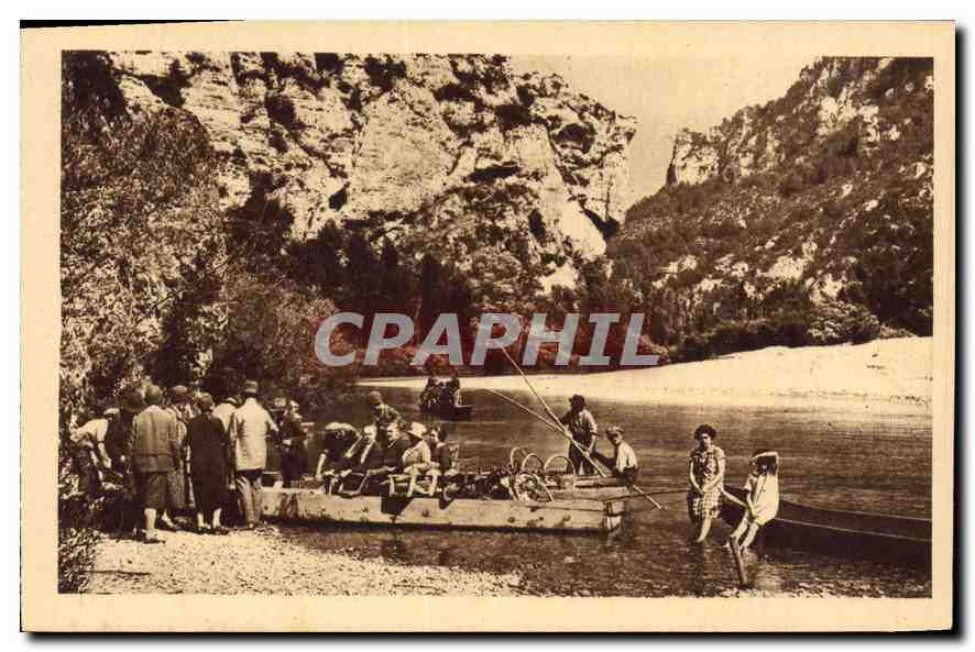 Les Gorges du Tarn — Débarquement des touristes — Lévy et Neurdein, Paris, Imp.
