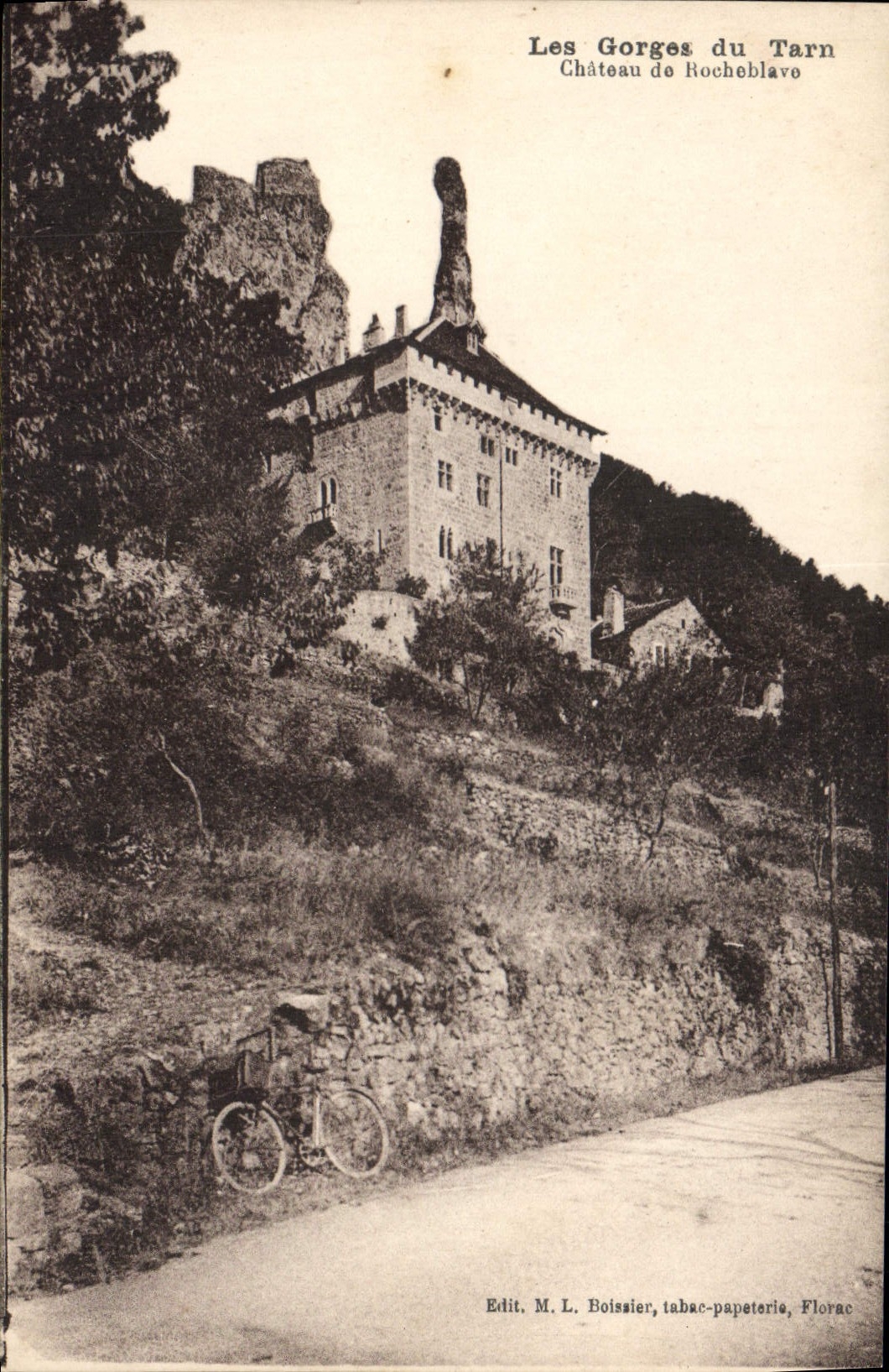 Les Gorges du Tarn — Château de Rocheblaive — Edit. M. L. Boissier, tabac-papeterie, Florac