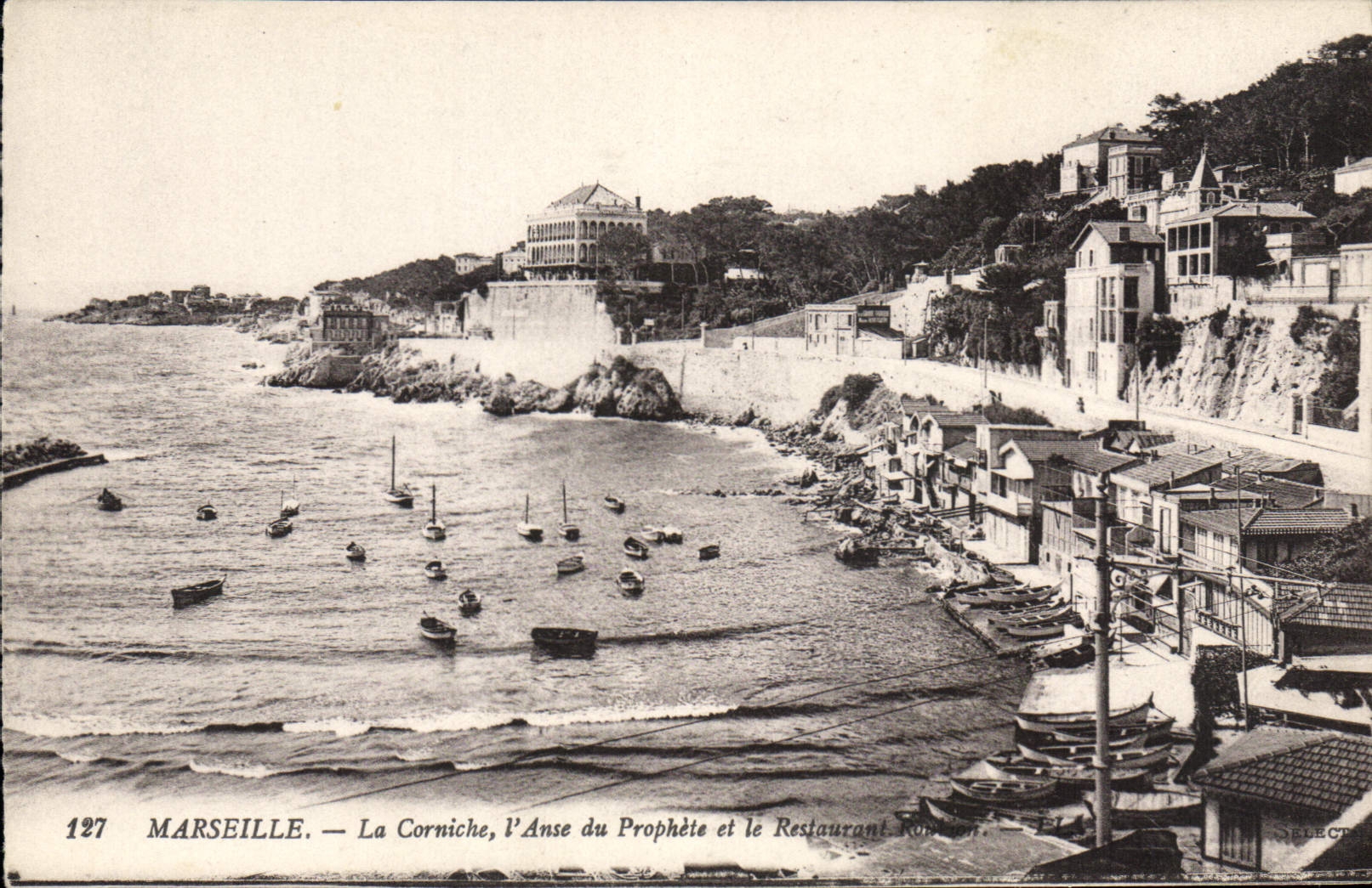 CPA Marseille La Corniche l'Anse du Prophete et le Restaurant 