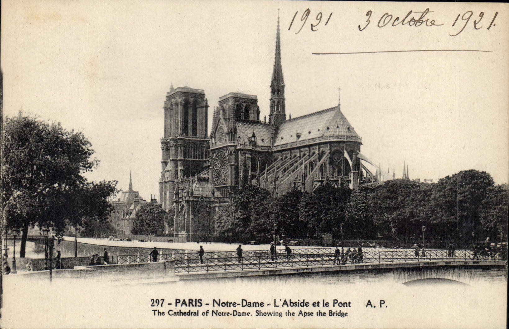 CPA Paris Notre Dame l'Abside et le Pont 