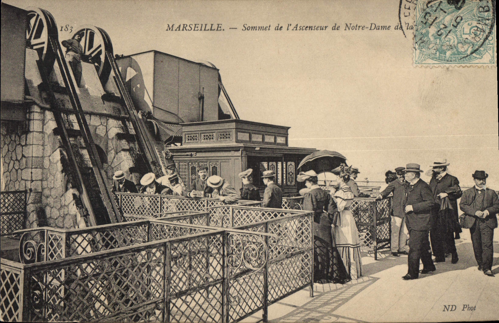 MARSEILLE — Sommet de l'Ascenseur de Notre-Dame de la Garoupe — ND Phot