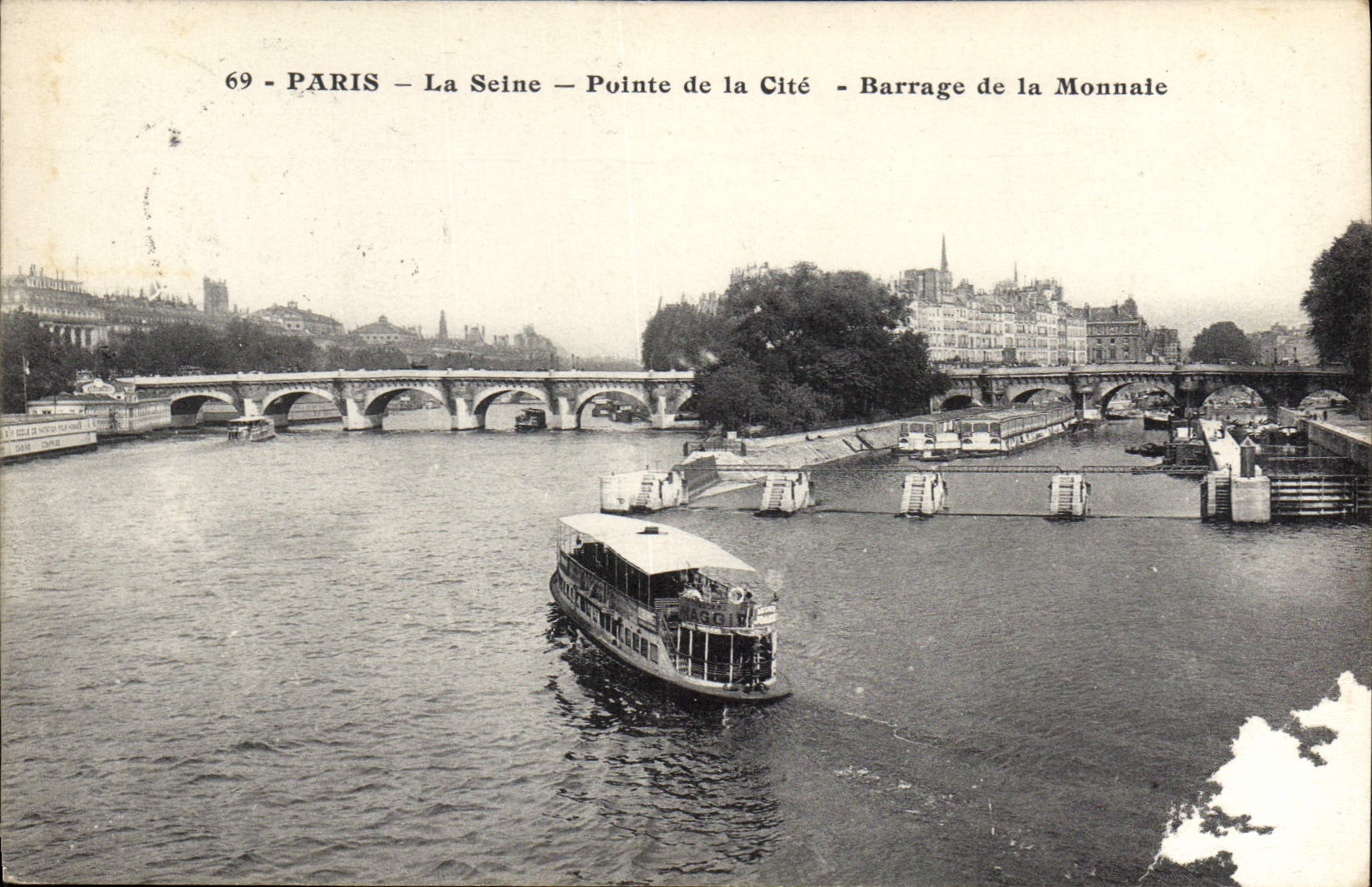 Paris – La Seine – Pointe de la Cité – Barrage de la Monnaie