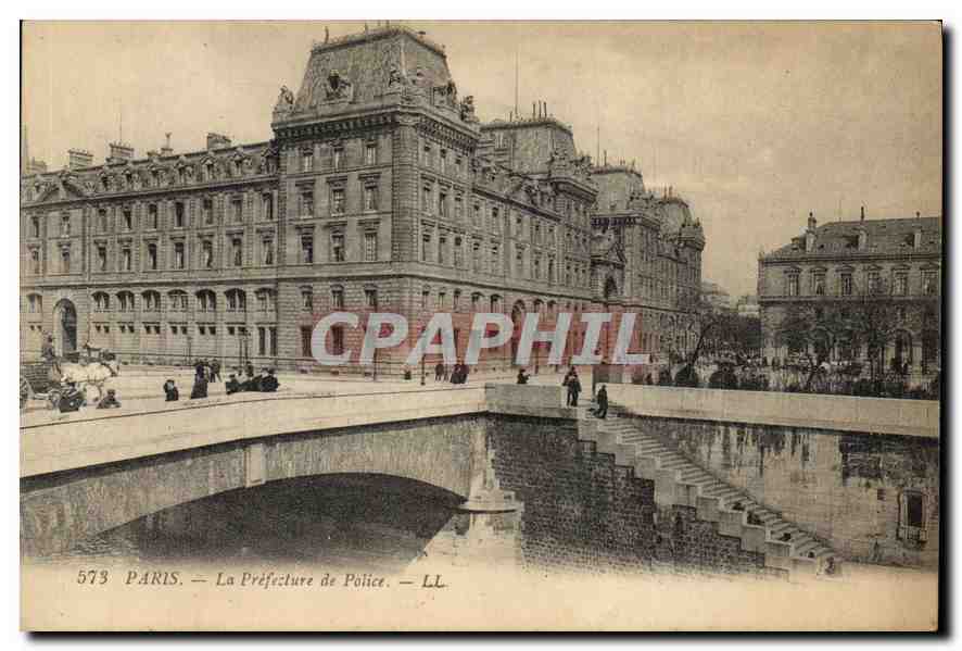 CPA Paris Le Prefecture de Police 