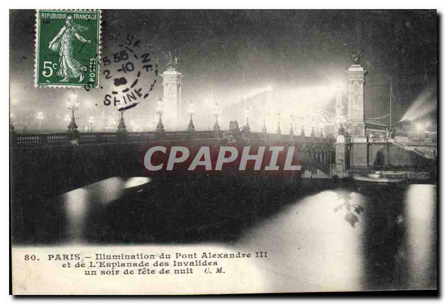 CPA Paris Illumination du Pont Alexandre III et de l'Esplanade des Inavalides un soir de fete de nui