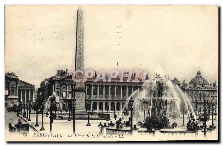CPA Paris VIIIe la Place de la Concorde 