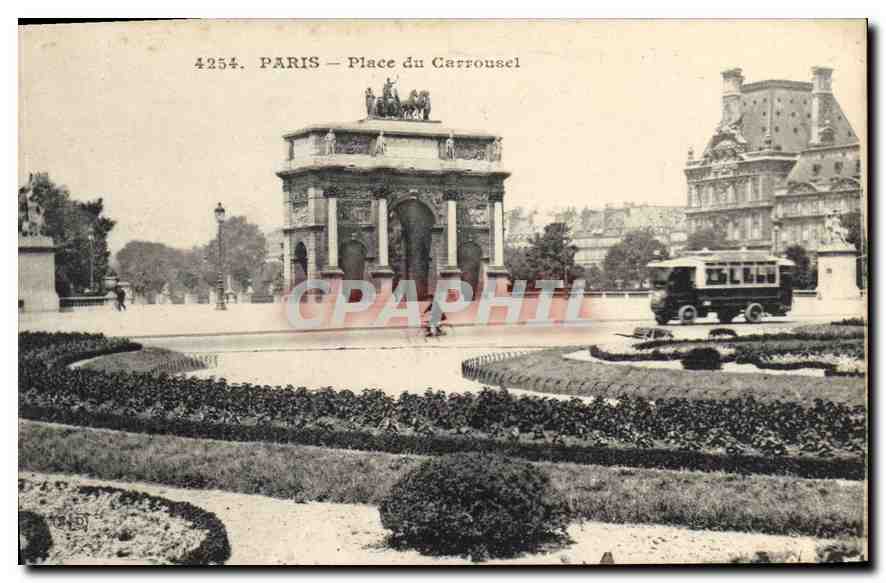 CPA Paris Place du Carrousel 