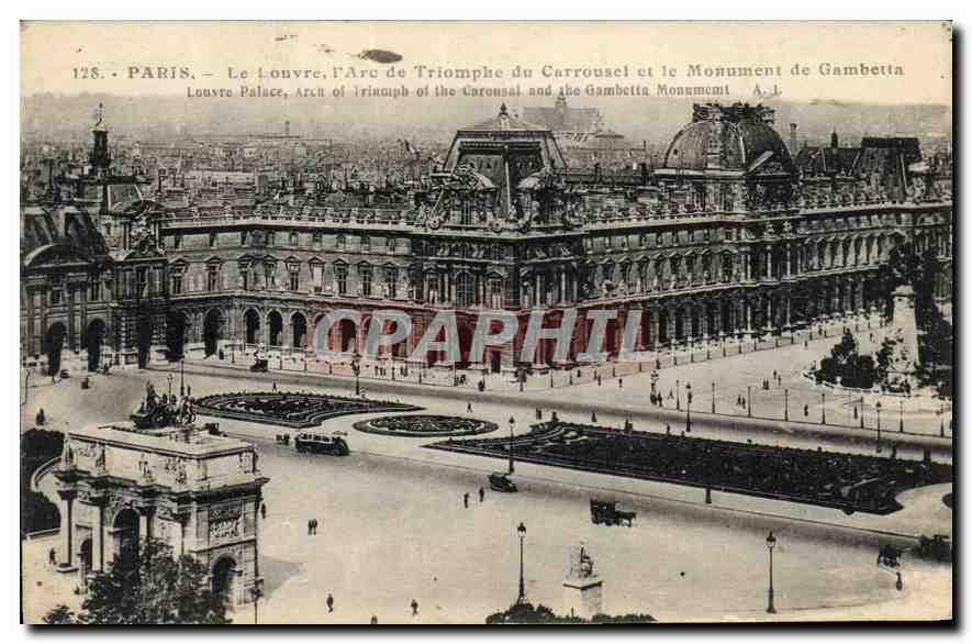 CPA Paris le Louvre l'Arc de Triomphe du Carrousel et le Monument de Gambetta 