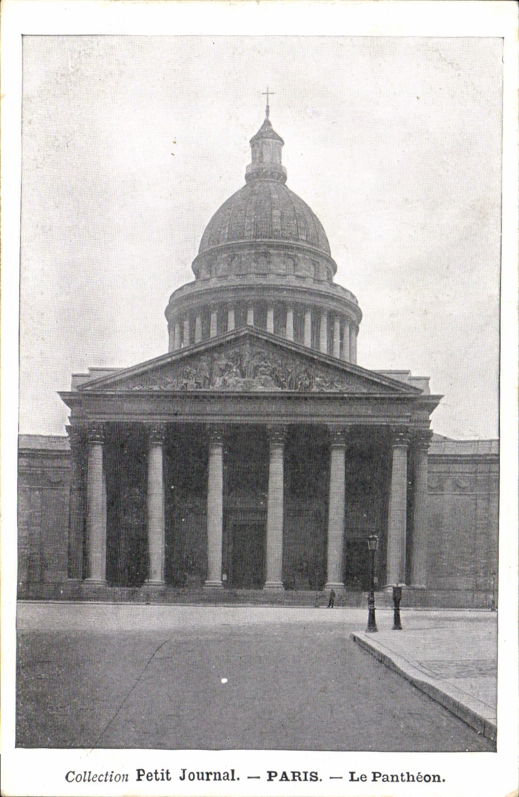 CPA Collection Petit Journal Paris le Pantheon 