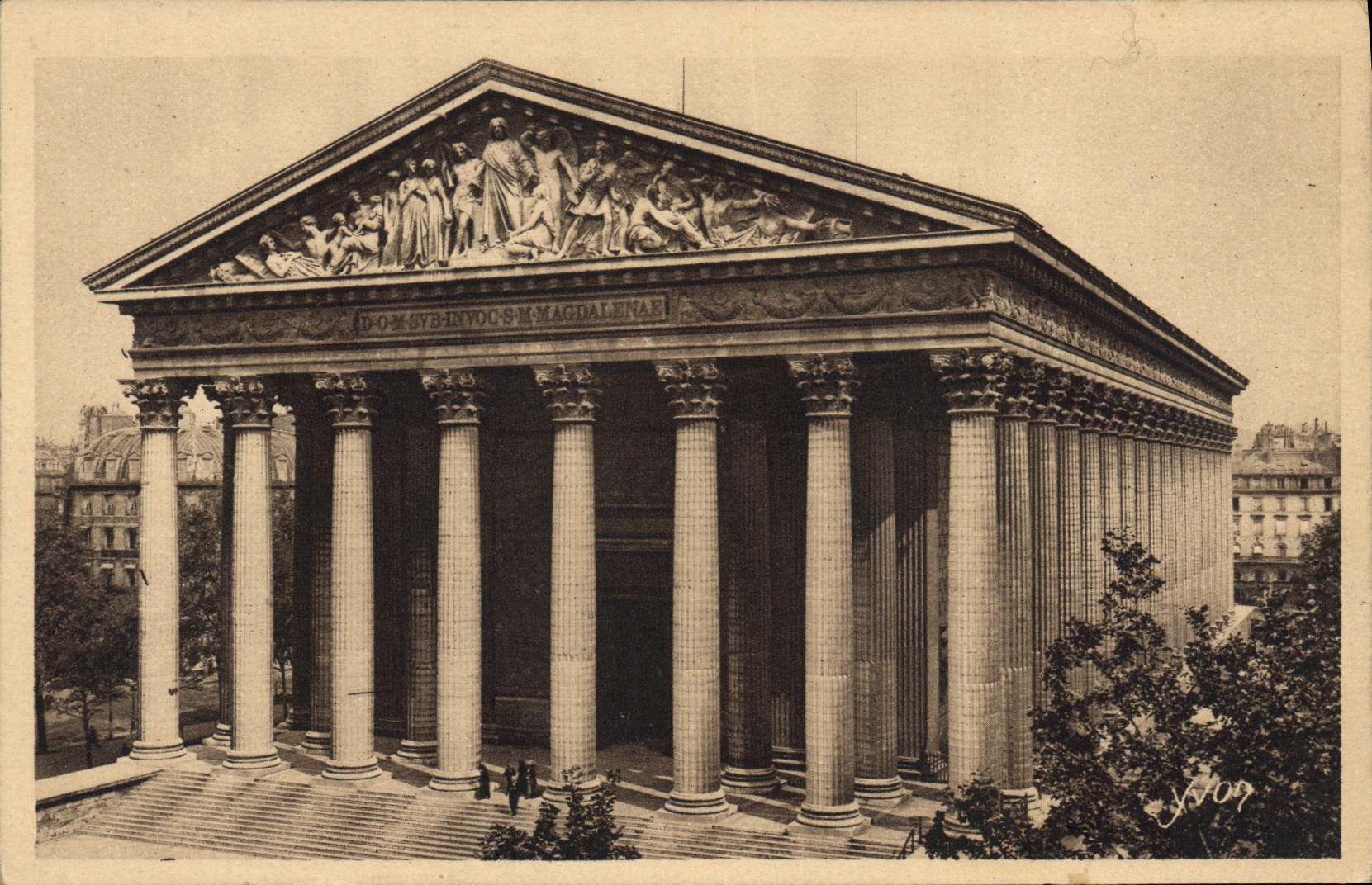 CPA Paris en flanant Eglise de la Madeleine 